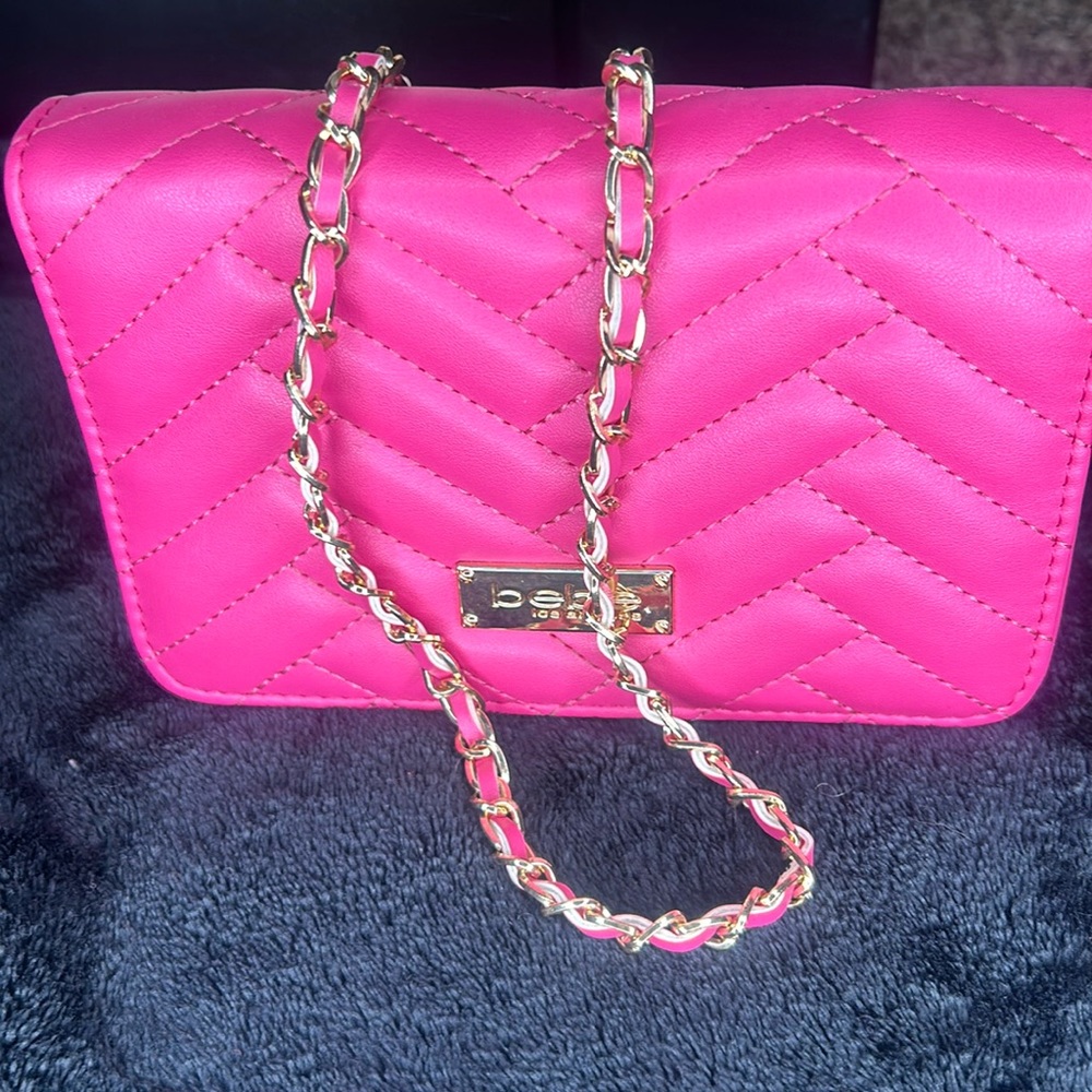Pink purse lightly used